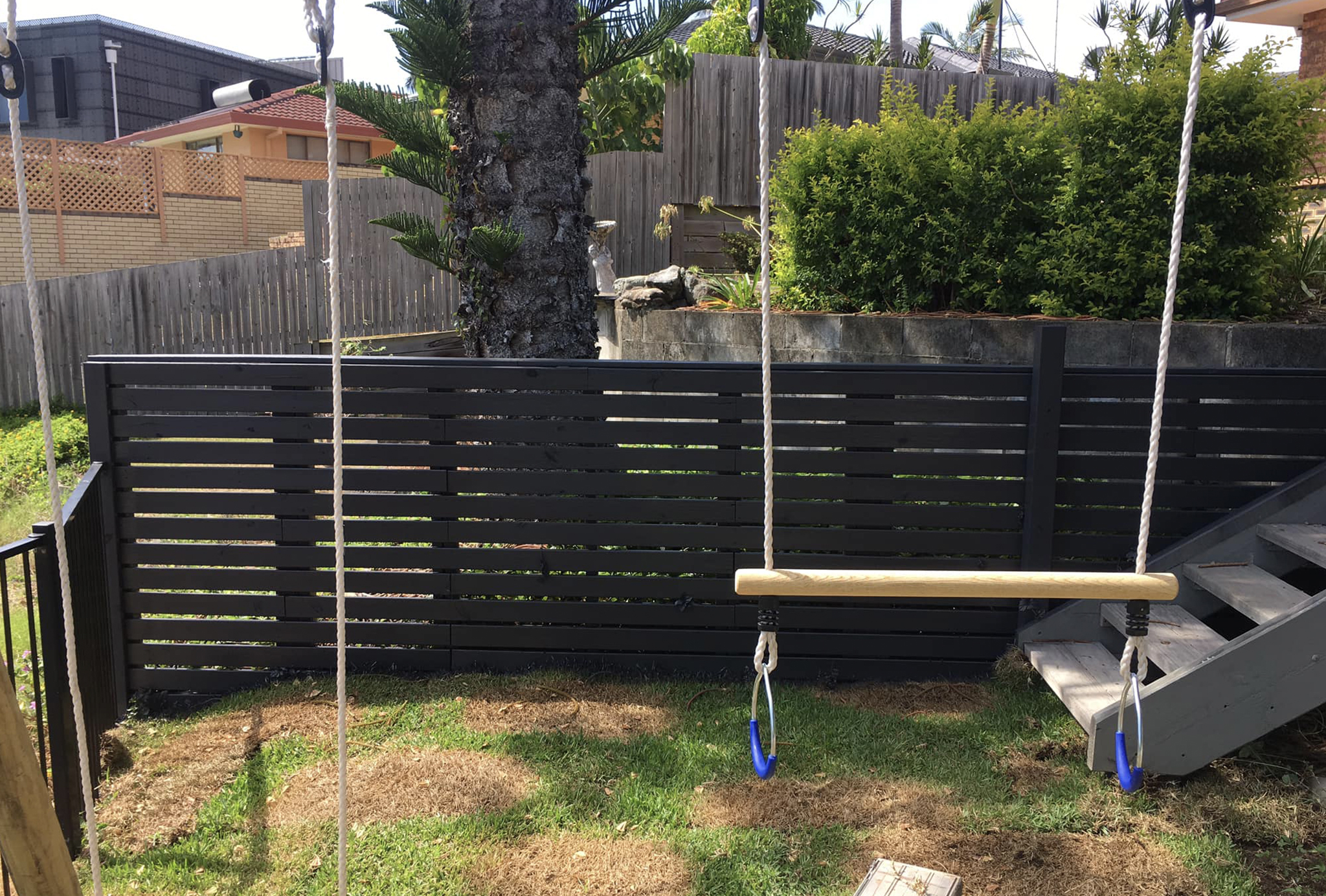 Spraying Fences Gold Coast